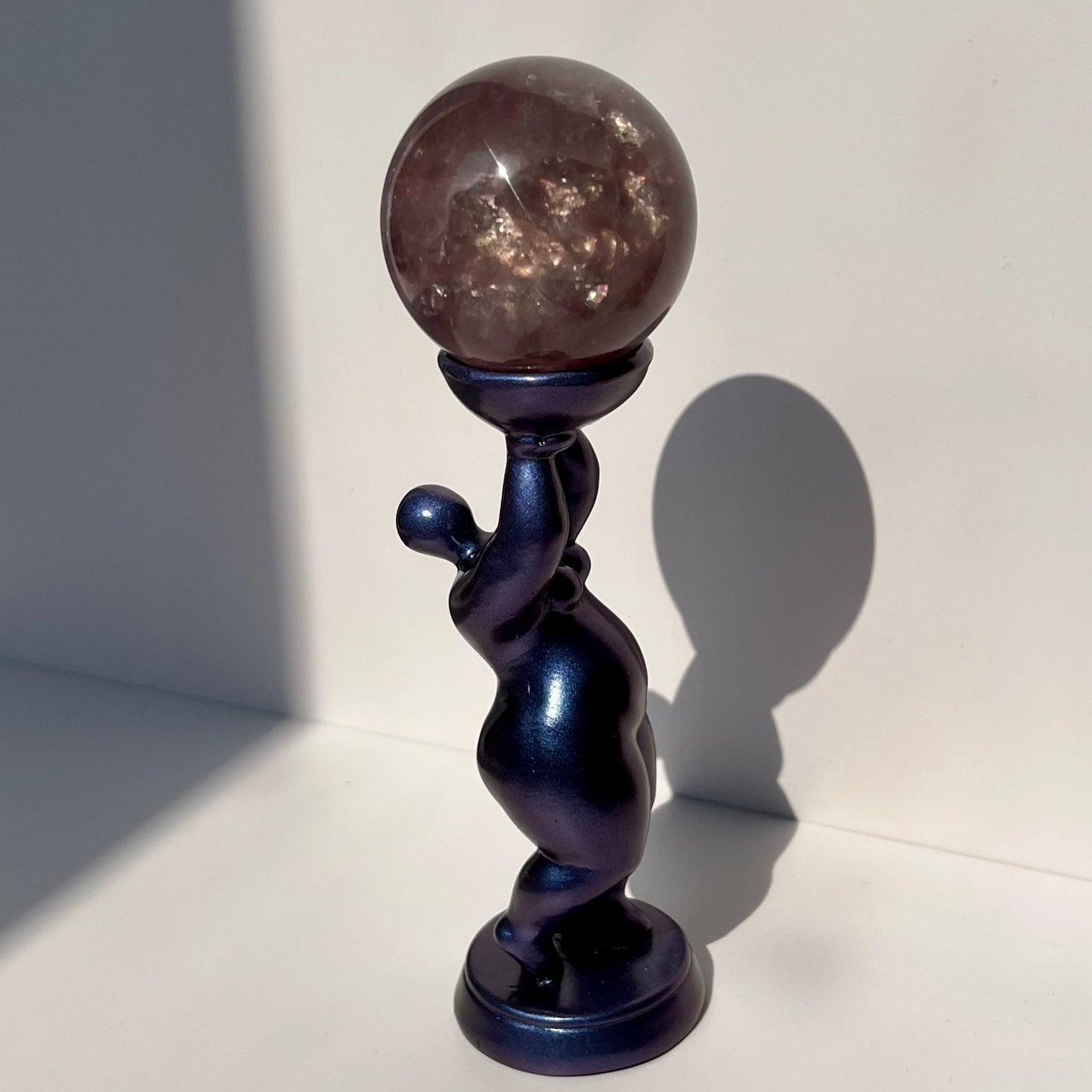 Metallic Standing Body Positive Curvy Lady Resin Sphere stand