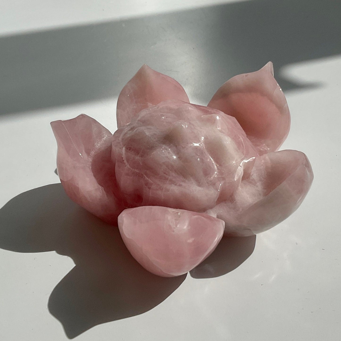 Stunning Pink Rose Quartz Crystal Hand Carved Lotus Flower