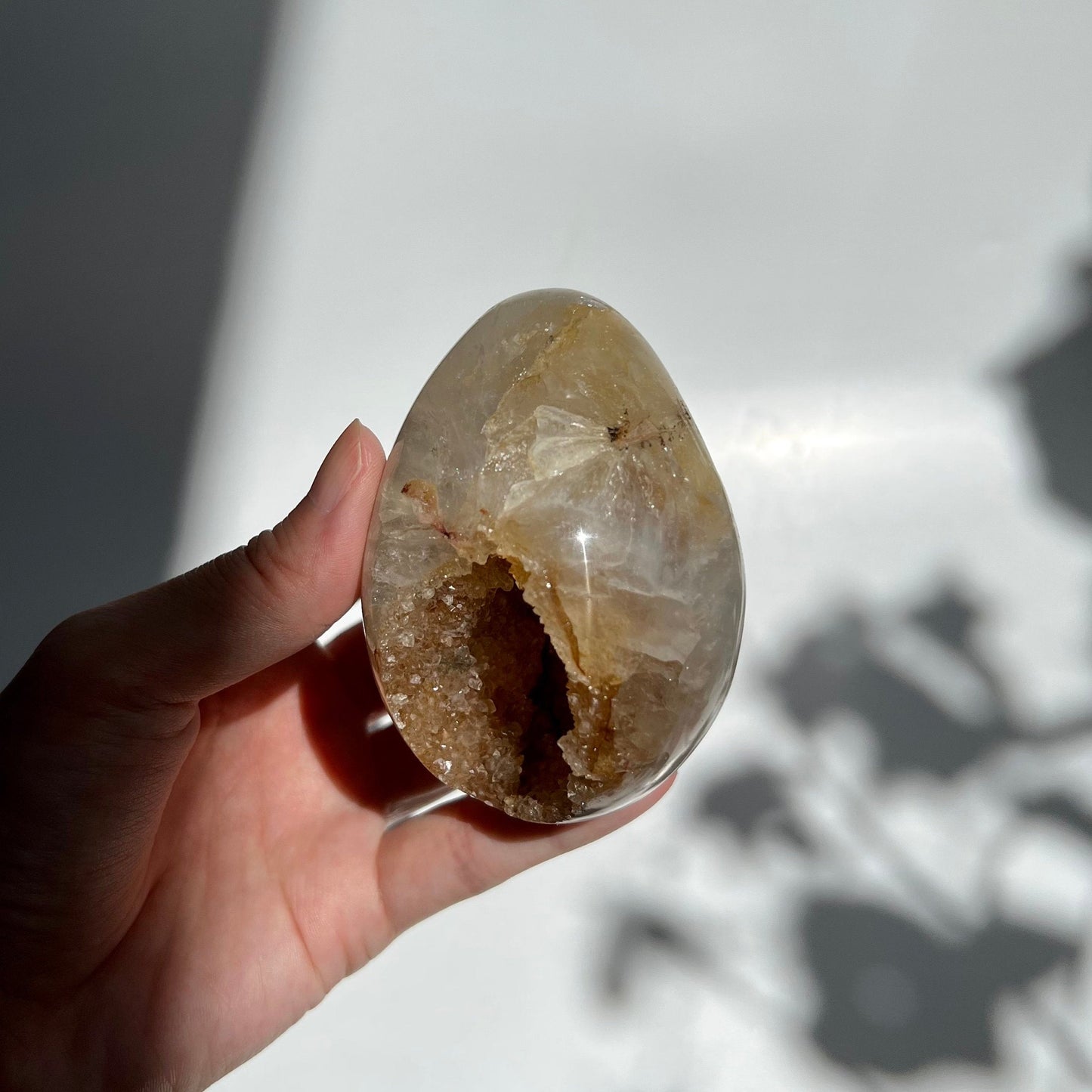 Super Quartzy Druzy Agate Big Open Sparkly Egg