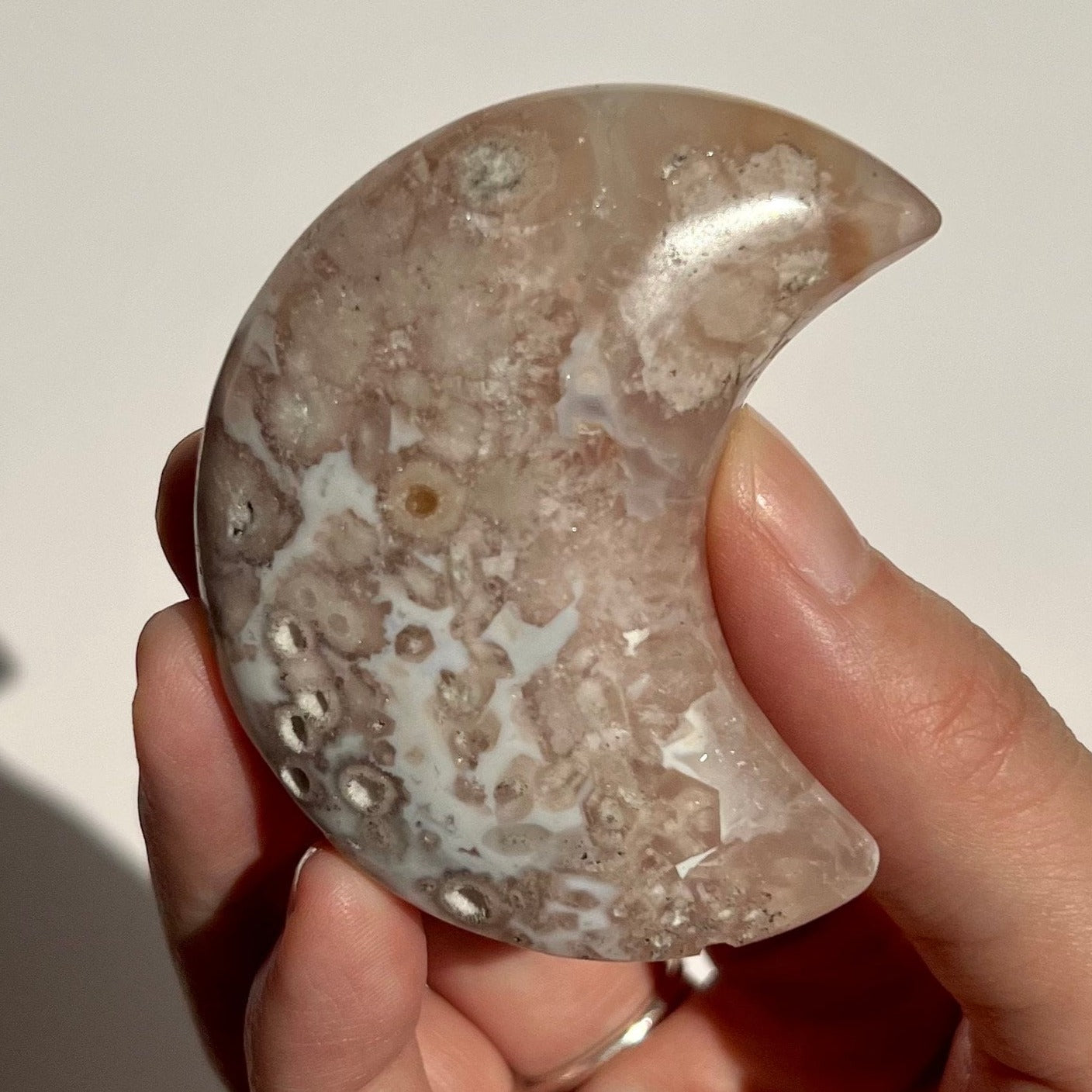 Sparkly Flower agate Moon Carving